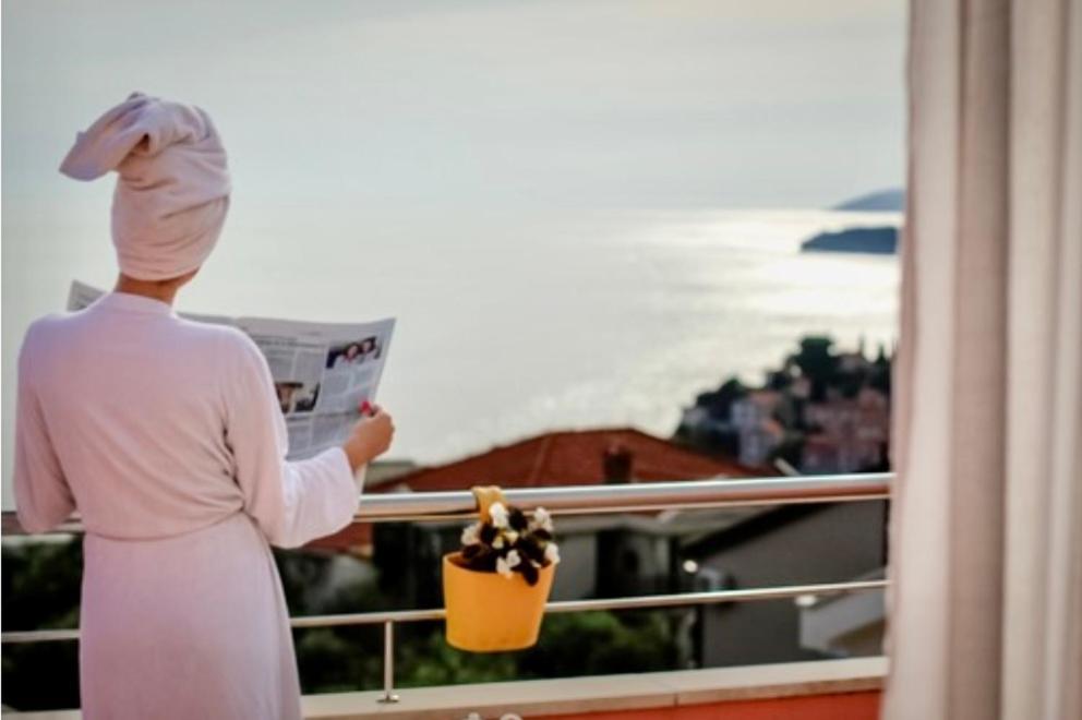 Apartmani Nica Sveti Stefan Bagian luar foto