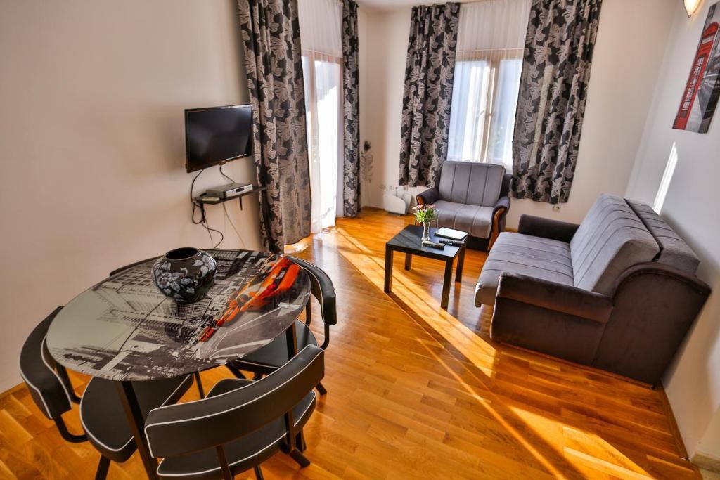 Apartmani Nica Sveti Stefan Bagian luar foto